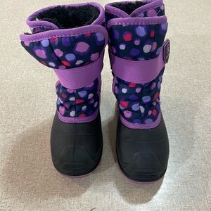 Kids Kamik boots Sz. 9